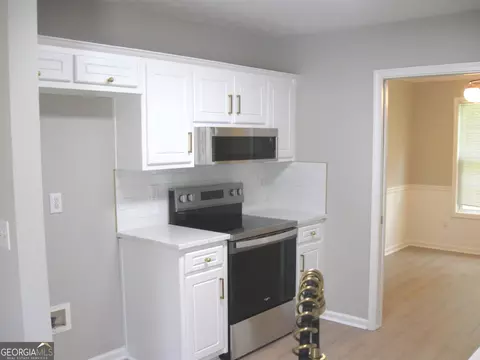 Kitchen - 60 Lydia Ct, Covington, GA 30016 photo 2 of 2