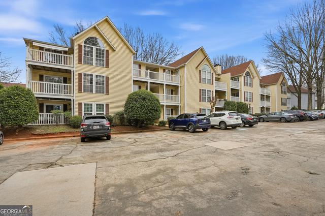 561 Cobblestone Trl, Avondale Estates, GA 30002
