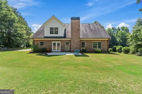 Exterior - 3142 Whitlow Creek Dr, Bishop, GA 30621 photo 6 of 11