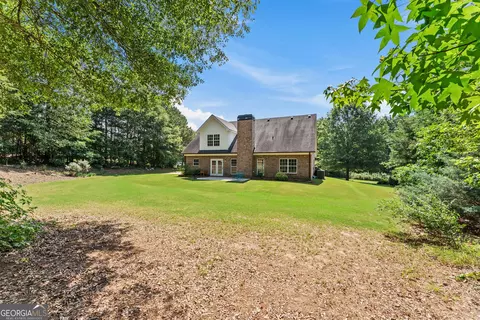Exterior - 3142 Whitlow Creek Dr, Bishop, GA 30621 photo 7 of 11