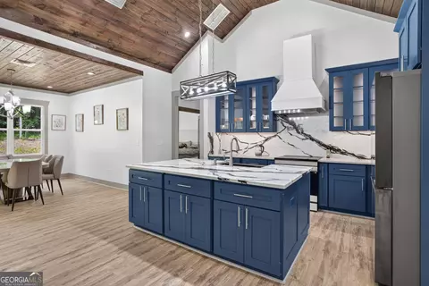 Kitchen - 247 Parks Mill Rd, Buckhead, GA 30625 photo 3 of 4