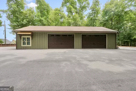 Exterior - 298 Roberts Point Rd, Jackson, GA 30233 photo 20 of 22