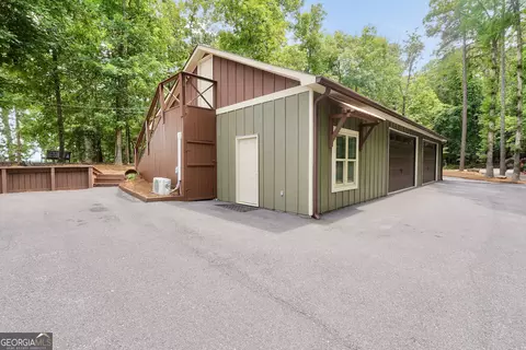 Exterior - 298 Roberts Point Rd, Jackson, GA 30233 photo 19 of 22
