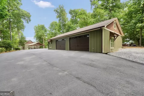 Exterior - 298 Roberts Point Rd, Jackson, GA 30233 photo 21 of 22