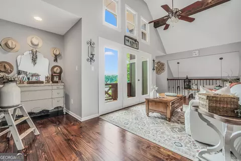 Entry Way - 298 Roberts Point Rd, Jackson, GA 30233 photo 5 of 11