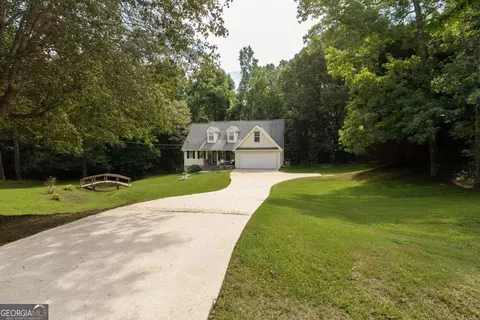 116 Duncans Mill Dr, Locust Grove, GA 30248