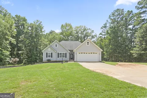 464 Old Carrollton Rd, Newnan, GA 30263
