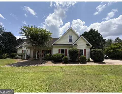 188 Meadows Dr, Senoia, GA 30276