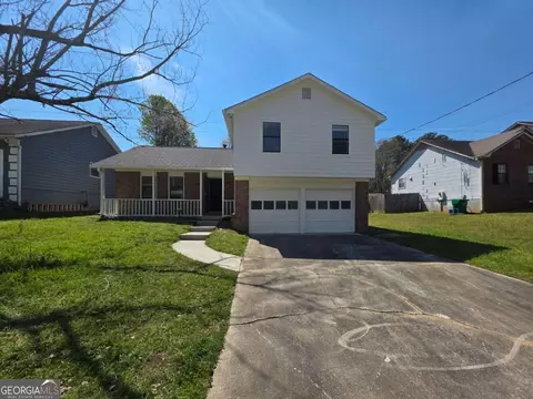 635 Catrina Ct, Stone Mountain, GA 30087