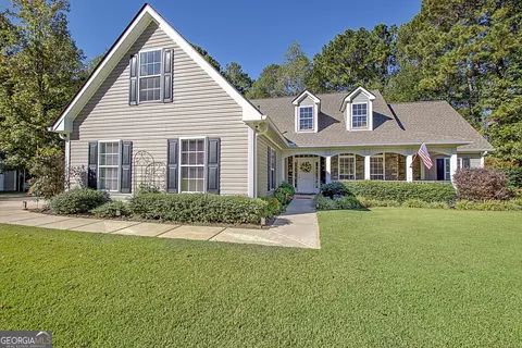 1040 Bob Smith Rd, Sharpsburg, GA 30277