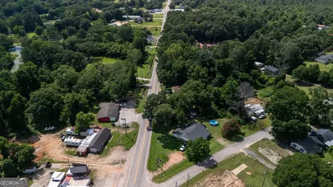 2851 Hamilton Rd, Lagrange, GA 30241 photo 3