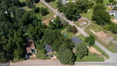 2851 Hamilton Rd, Lagrange, GA 30241 photo 4