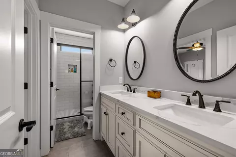 Bath - 245 Brayden Dr, Tyrone, GA 30290 photo 8 of 11