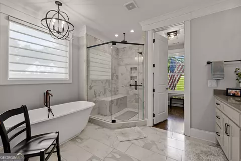 Bath - 245 Brayden Dr, Tyrone, GA 30290 photo 2 of 11
