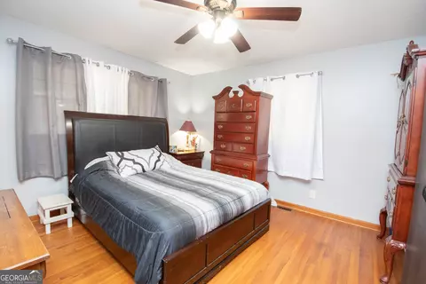 Bedroom - 124 Marty Ln, Lagrange, GA 30240 photo 1 of 5