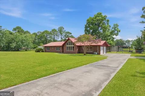 97 Burgess Cir, Brunswick, GA 31523