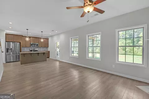Living - 4589 Capulet Ct, Forsyth, GA 31029 photo 2 of 4