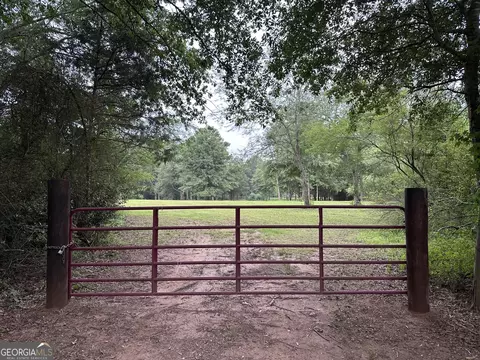 440 W Williamson Rd, Williamson, GA 30292 photo 2