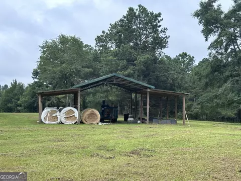 440 W Williamson Rd, Williamson, GA 30292 photo 3