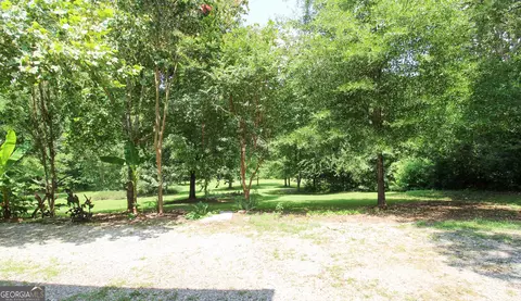 Exterior - 12216 Edgewater Dr, Hampton, GA 30228 photo 3 of 4