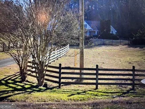 500 Reeves Station Rd SW, Calhoun, GA 30701