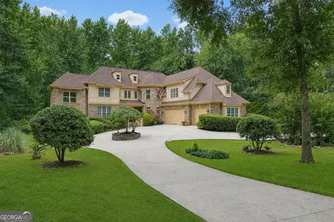 2506 Lennox Rd SE, Conyers, GA 30094