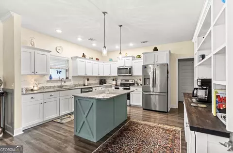 Kitchen - 105 Bluff Oak Dr, Brooklet, GA 30415 photo 1 of 2