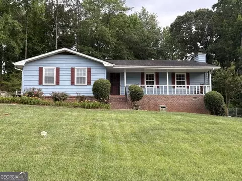 5385 E Rockmoor Dr, Stone Mountain, GA 30088