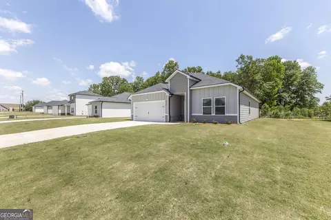 303 Georgian Walk, Byron, GA 31008