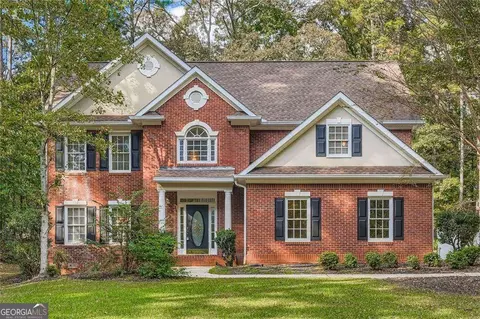 100 Hamilton Glen Ct, Fayetteville, GA 30215