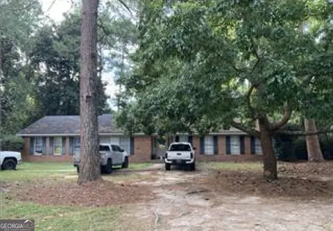 210 Merrywood Dr, Statesboro, GA 30458