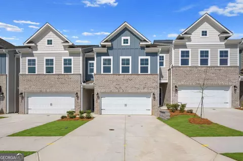 3635 Donovan Cir, Loganville, GA 30052