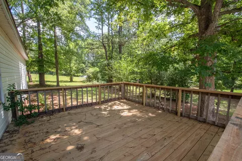 Exterior - 345 Robert Taylor Rd, Lagrange, GA 30240 photo 6 of 8