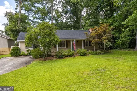 3240 Lousie Pl, Macon, GA 31204