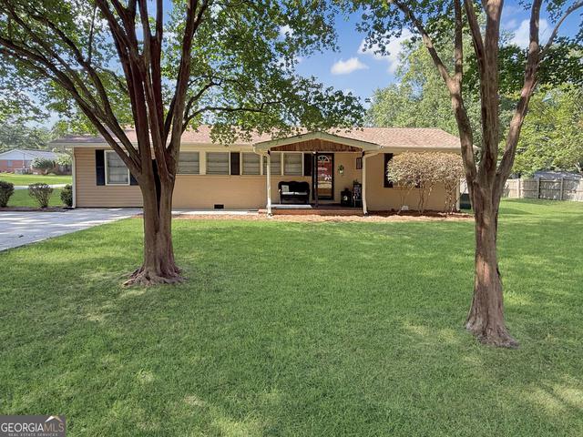 115 Tyus St, Barnesville, GA 30204