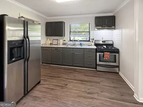 Kitchen - 115 Tyus St, Barnesville, GA 30204 photo 1 of 1