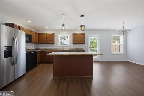 Kitchen - 68 Sharp Way, Cartersville, GA 30120 photo 1 of 2