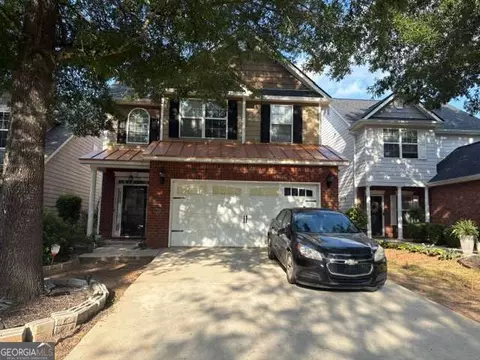 563 Hansen Dr, Locust Grove, GA 30248