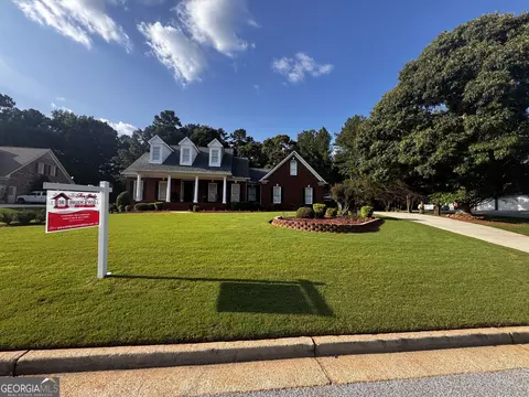 1820 Lancaster Dr SE, Conyers, GA 30013