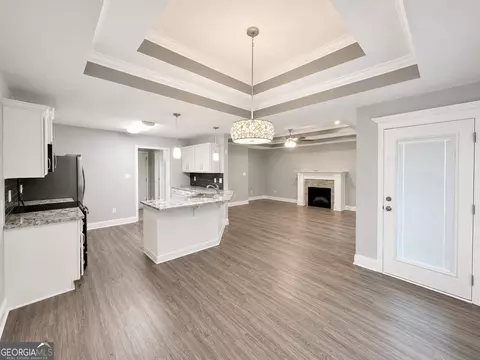 Living - 308 Lamplight Dr, Byron, GA 31008 photo 3 of 3