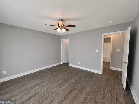 Bedroom - 308 Lamplight Dr, Byron, GA 31008 photo 2 of 4