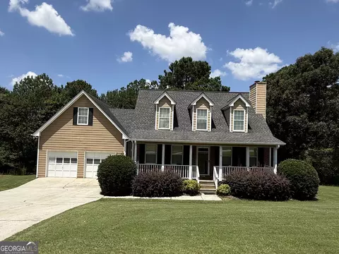 1290 Waterwood Dr, Loganville, GA 30052