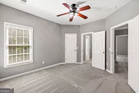 Bedroom - 1010 River Mist Dr, Suwanee, GA 30024 photo 7 of 10
