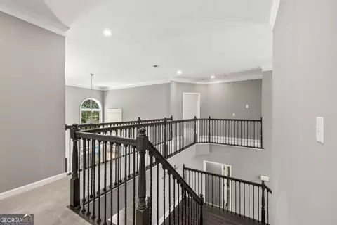 Entry Way - 1010 River Mist Dr, Suwanee, GA 30024 photo 5 of 7