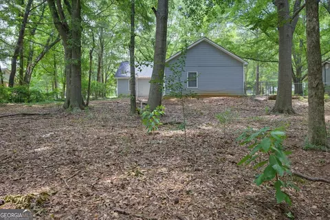 Exterior - 440 Cowan Rd, Covington, GA 30016 photo 5 of 8