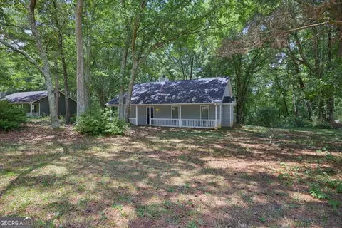 Exterior - 440 Cowan Rd, Covington, GA 30016 photo 2 of 8