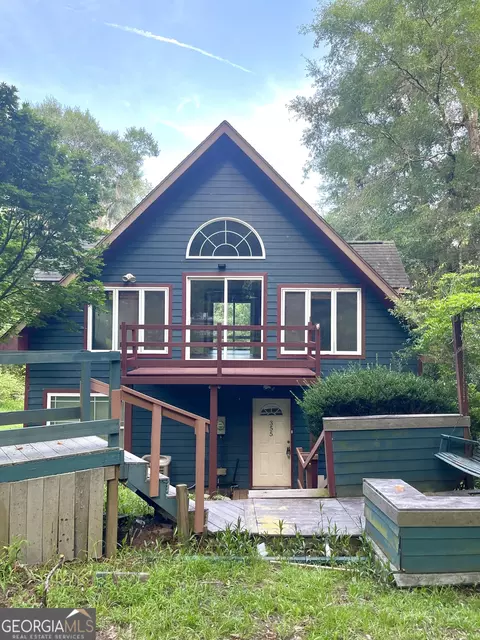 355 Thurmon Loop Rd, Jesup, GA 31545