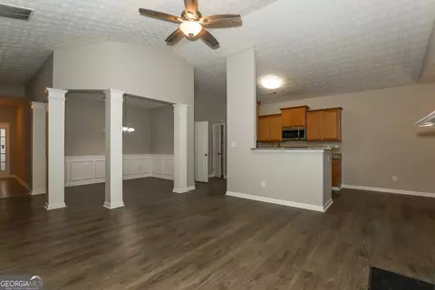 Living - 1055 Maple Leaf Dr, Mcdonough, GA 30253 photo 2 of 3
