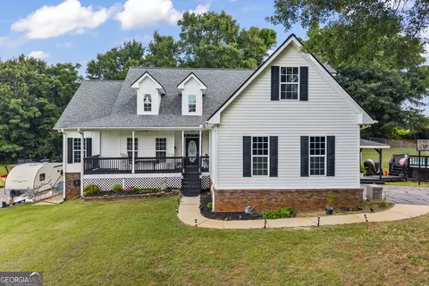 238 Apple Valley Rd, Commerce, GA 30529