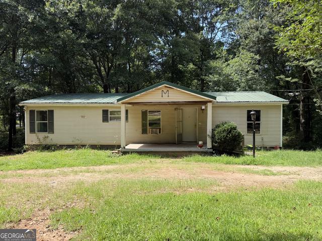 1633 Butterfly Ln, Statham, GA 30666